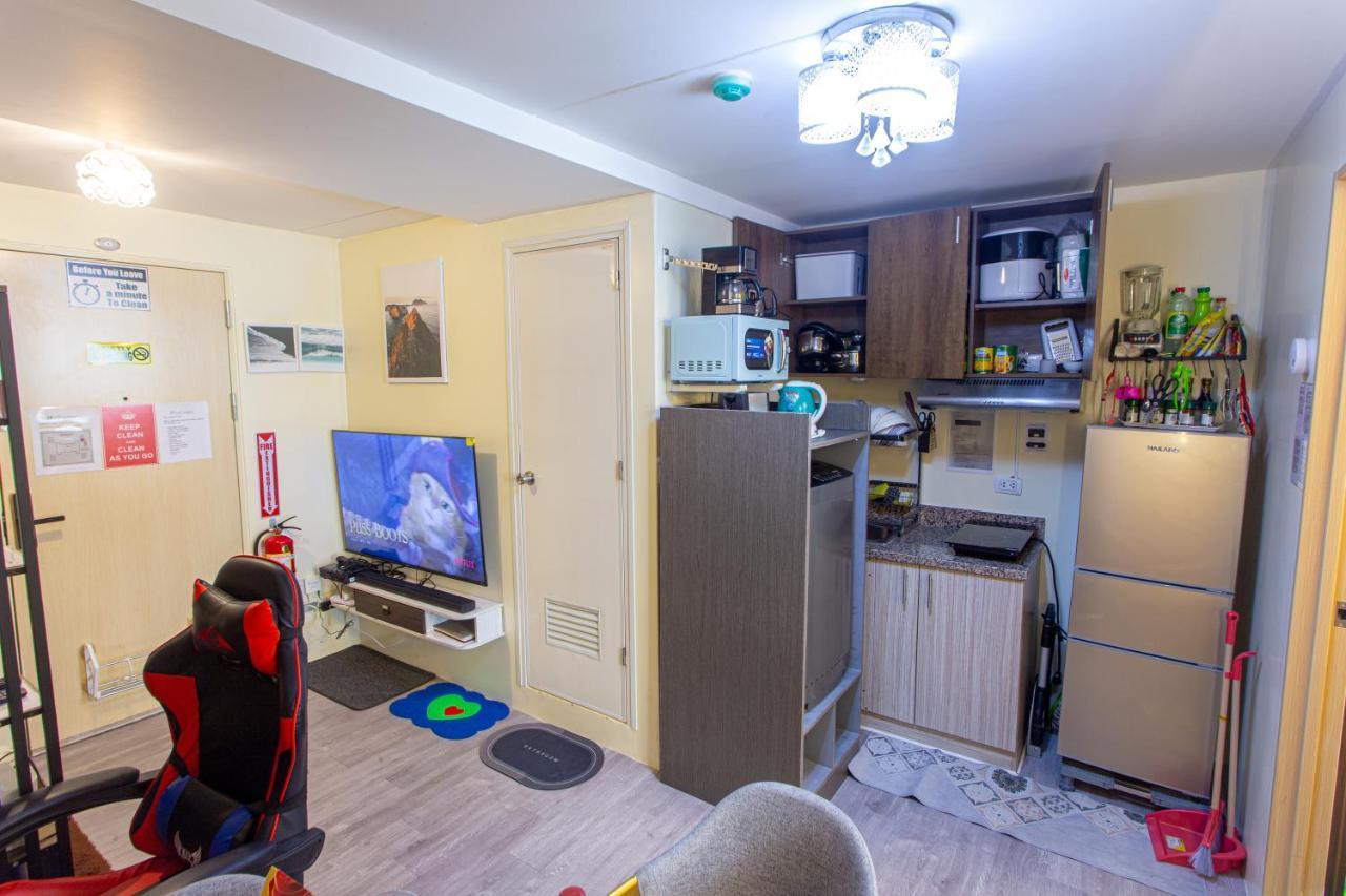 Pandora'S Nest Apartment Манила Екстериор снимка
